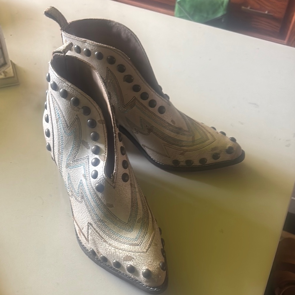 Circle G boots like new
